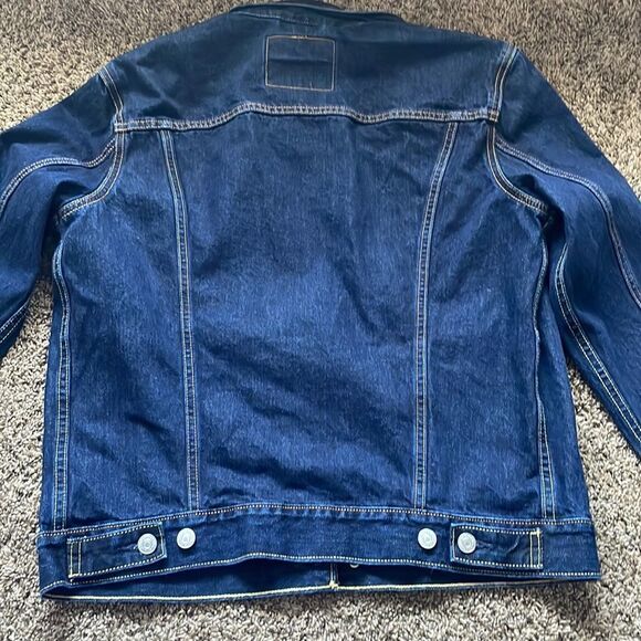 Levi’s Trucker Denim Jacket size Medium new. - Picture 11 of 11
